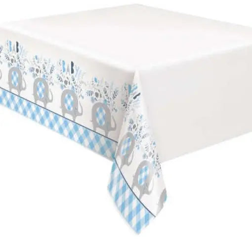 Toalha de mesa azul com estampa floral e elefante, acessório para chá revelação, ideal para decoração de bebê.