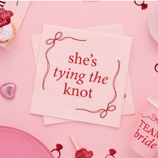 16 GUARDANAPOS 'SHE'S TYING THE KNOT'