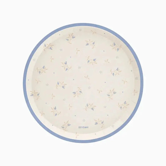 Seis pratos de 23cm com flores em tom bebê nude azul, acessórios para chá revelação, ideal para celebrações especiais.