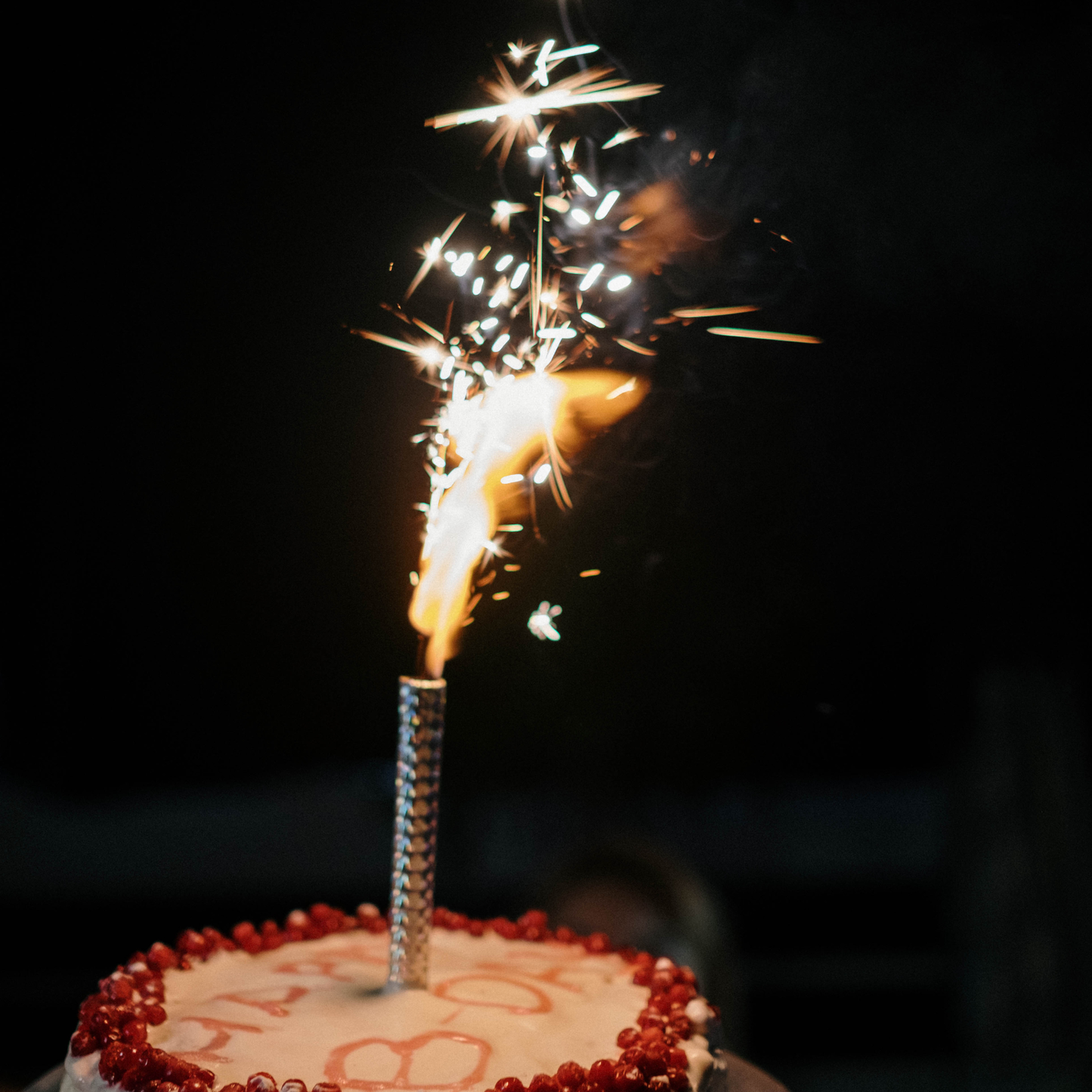 Velas Repuxo De Mão E Bolo (à Unidade) Loja dos Foguetes